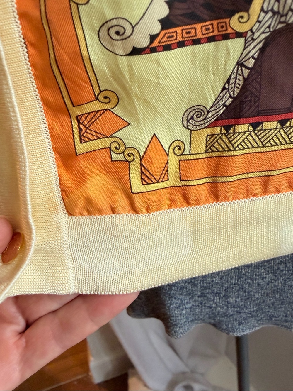 Vtg Hermes silk scarf-front cotton cardigan - Picture 11 of 11